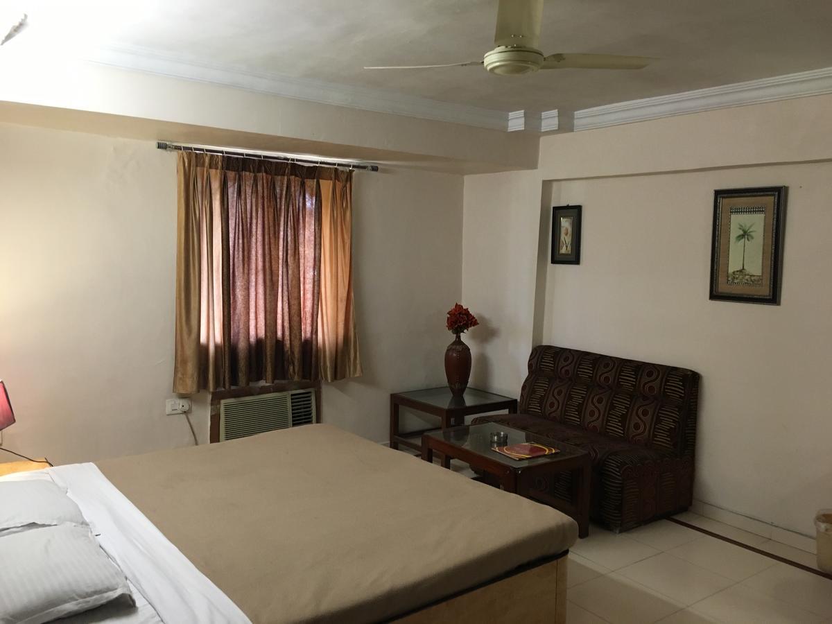 Hotel Grand Arjun Rāipur Buitenkant foto