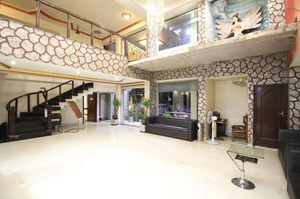 Hotel Grand Arjun Rāipur Buitenkant foto